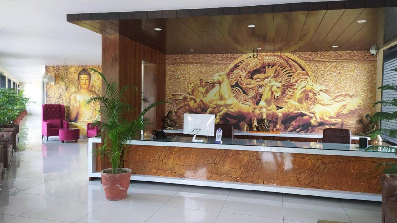 Rajlaxmi Hotel - Free Airport Pickup And Drop Jaipur Exterior photo