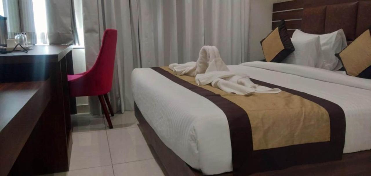 Rajlaxmi Hotel - Free Airport Pickup And Drop Jaipur Exterior photo
